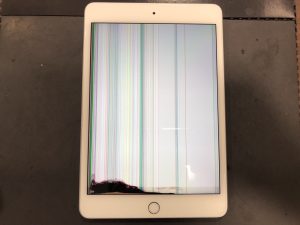 iPad Air２画面交換修理